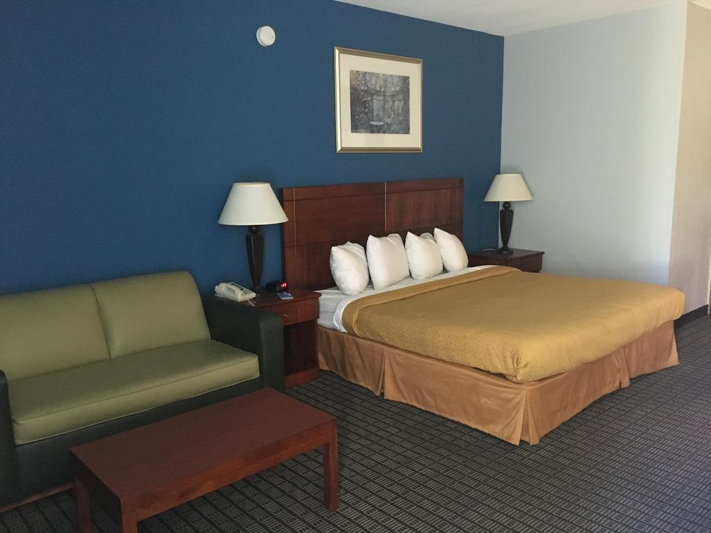 Rodeway Inn 格林菲尔德 外观 照片