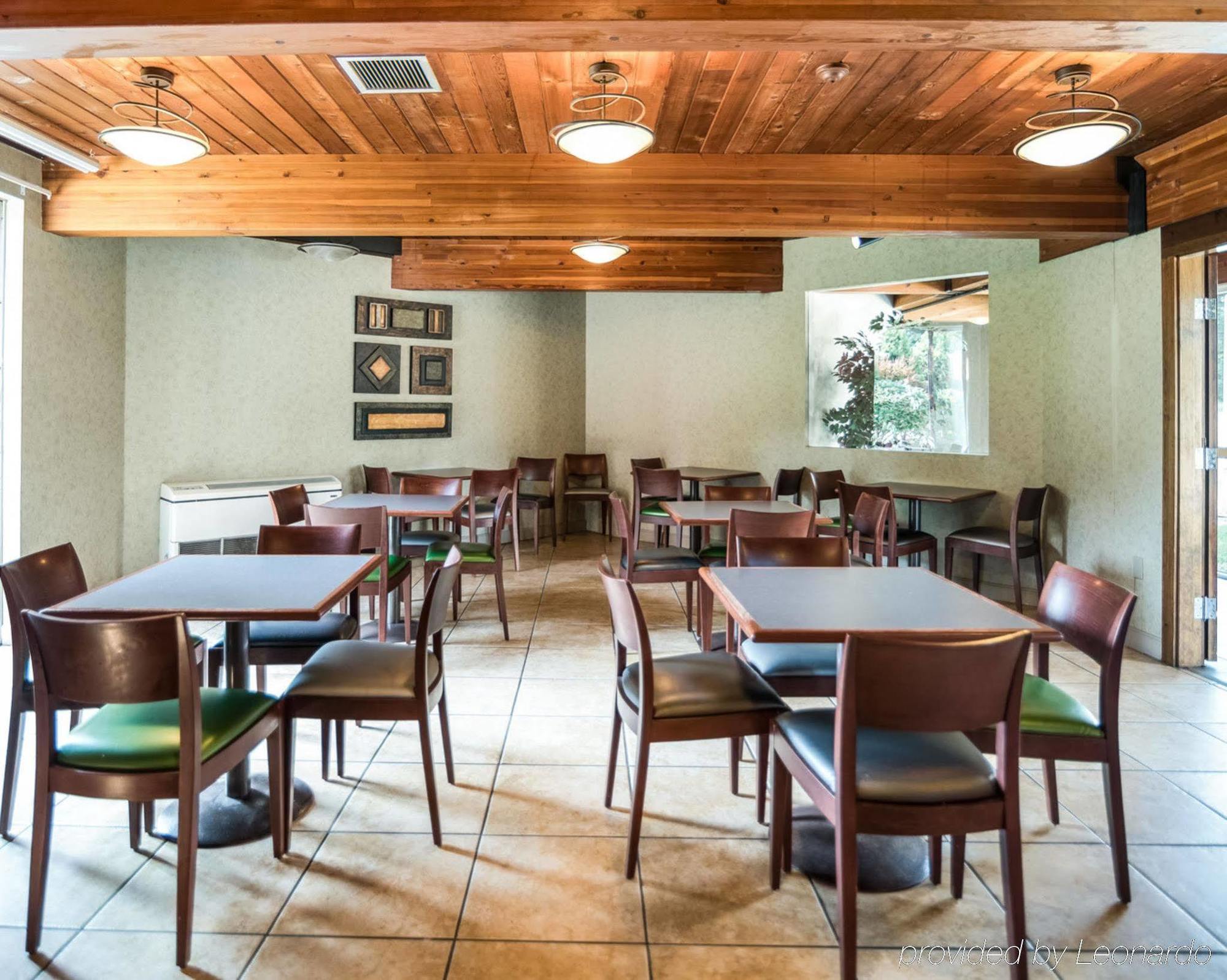 Rodeway Inn 格林菲尔德 外观 照片
